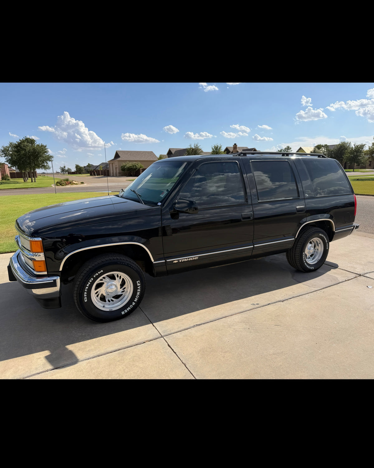 ‘99 Chevrolet Tahoe 4 door