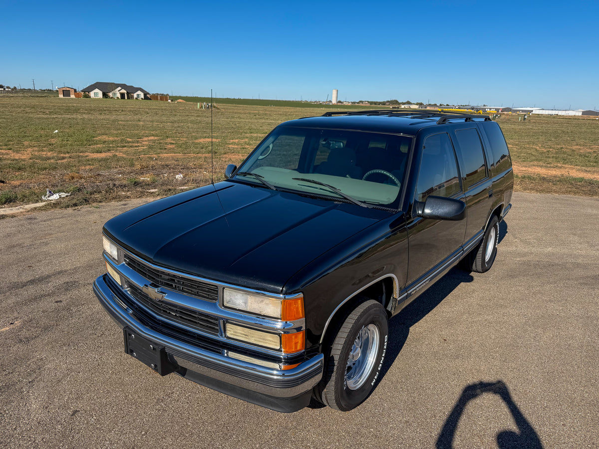 ‘99 Chevrolet Tahoe 4 door