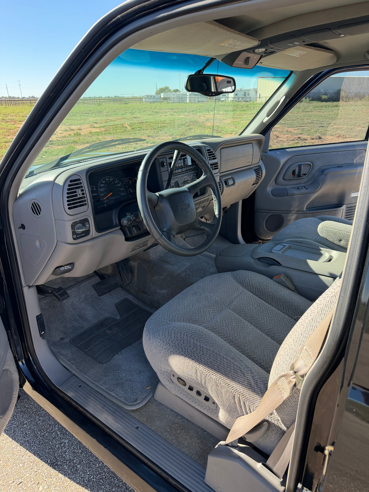 ‘99 Chevrolet Tahoe 4 door