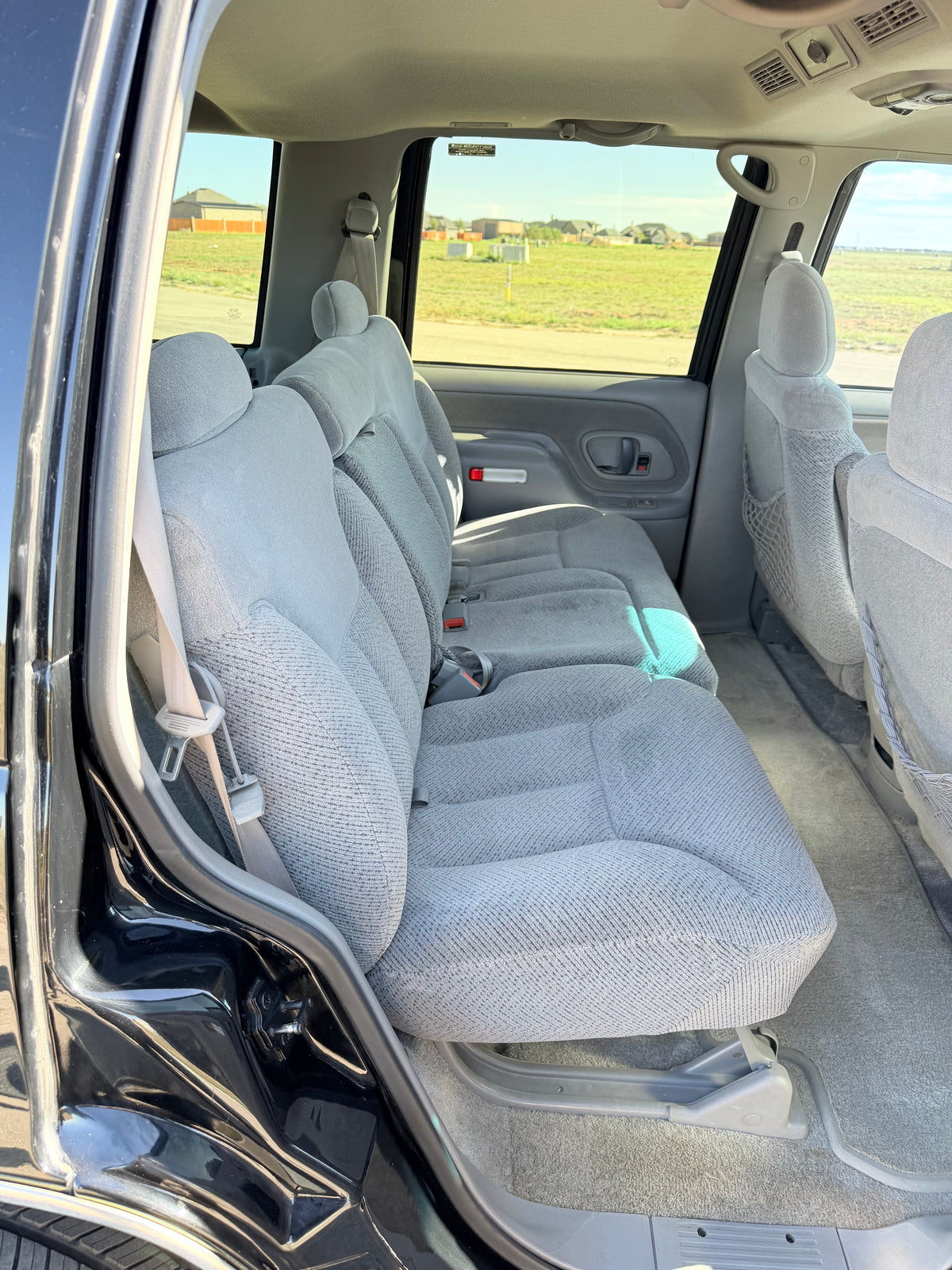 ‘99 Chevrolet Tahoe 4 door