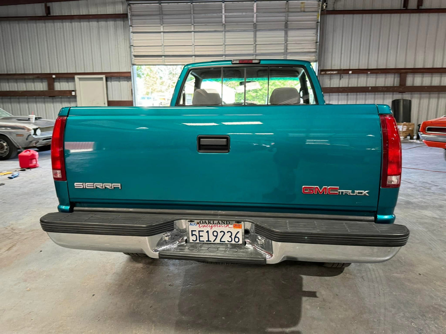 ‘95 GMC Sierra 1500 w/ 19K miles