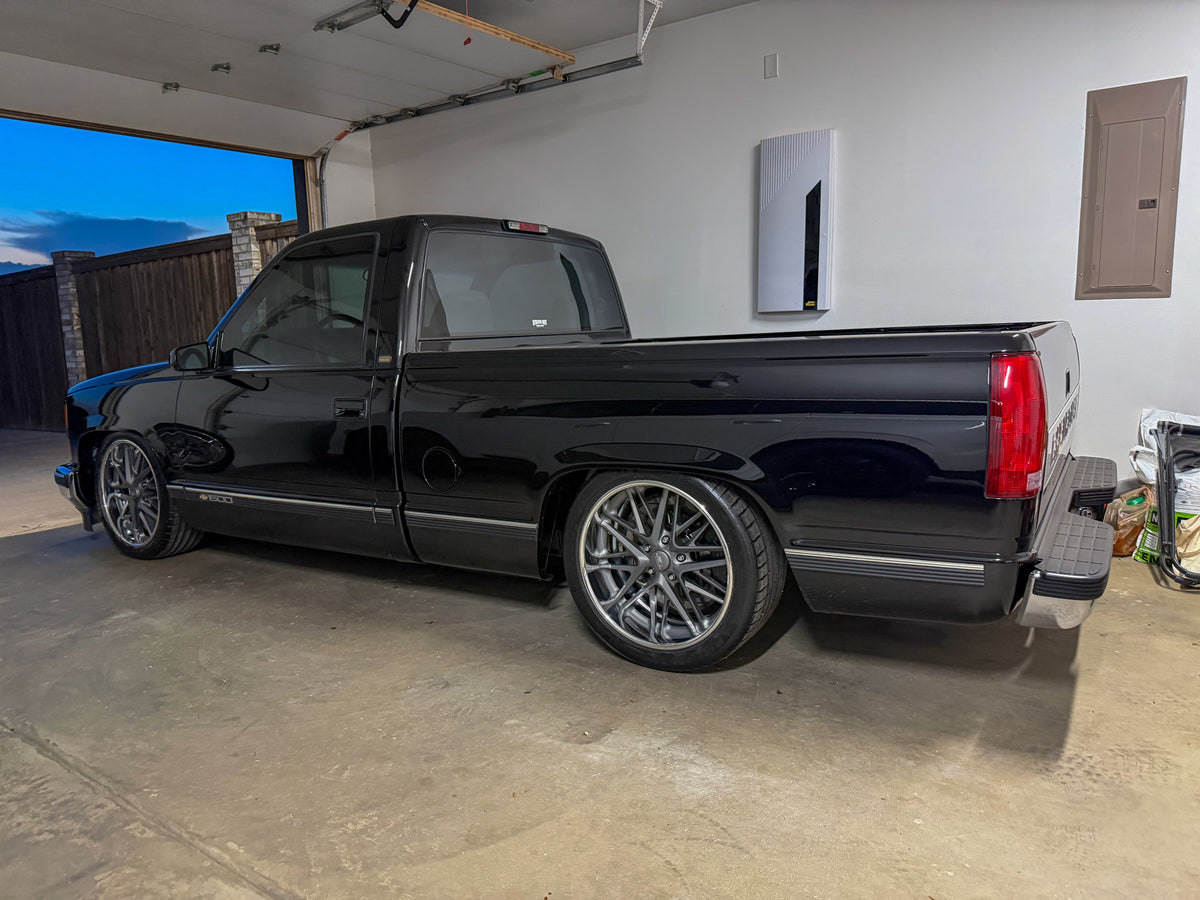Billet Specialties Innovator - 20” Matte Gun Metal center
